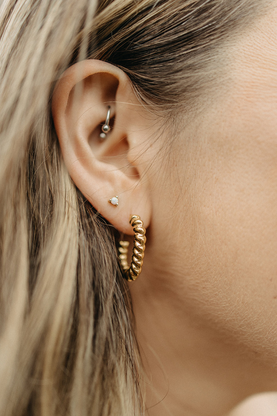 Gold Oval Stud Earring